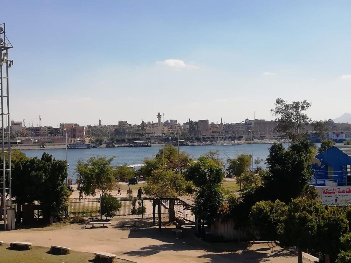Nile Roof Hotel& Restaurant Luxor Exterior foto